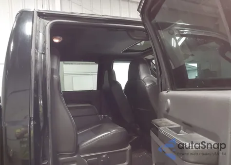 2009 Ford F-250 Fx4/Harley-Davidson/King Ranch/Lariat/Xl/Xlt из США, поврежденный, VIN 1FTSW21Y99EA96203